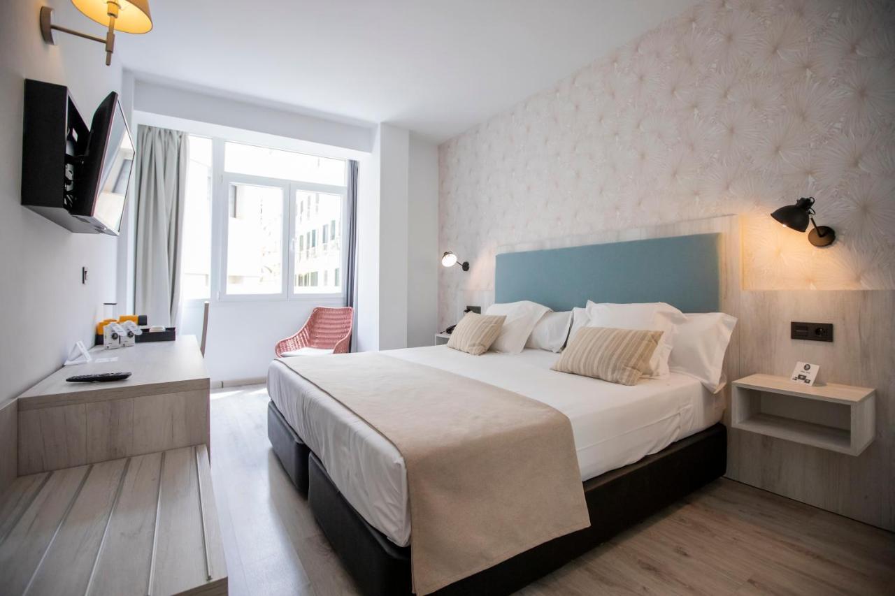 Soho Boutique Bahia Malaga Hotel Екстериор снимка